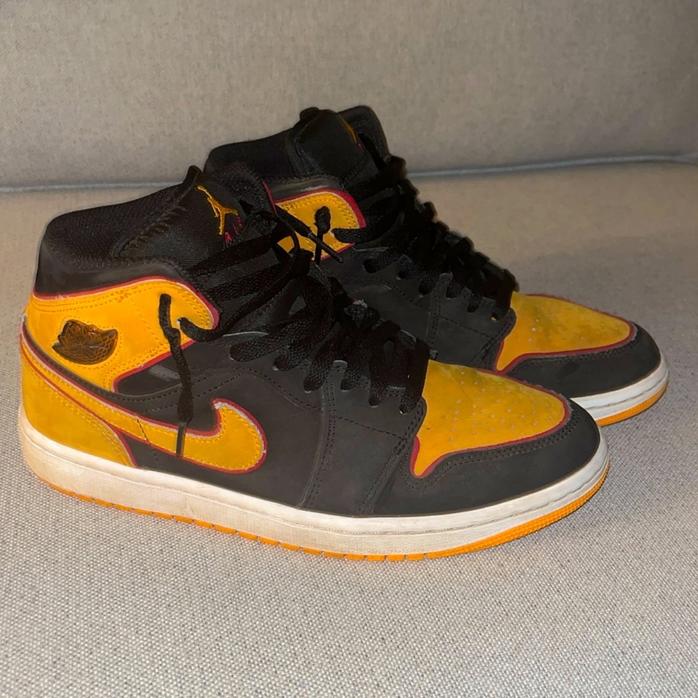 Nike Air Jordan 1